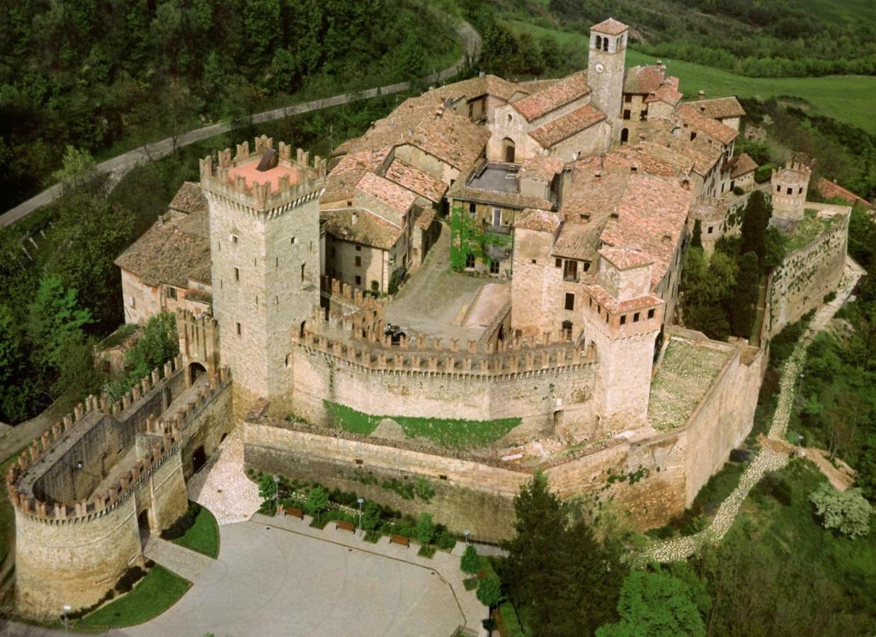 App.To Pian Del Ronco Apartamento Pellegrino Parmense Exterior foto